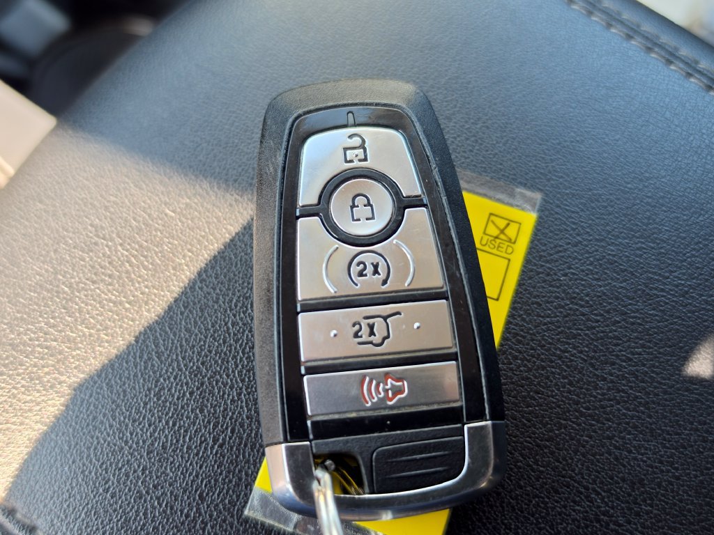 Used 2024 Ford Edge Titanium AWD/4WD image 30