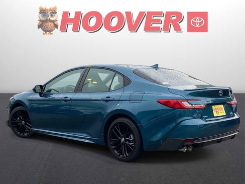 Used 2026 Toyota Camry SE w/ Convenience Package FWD image 6