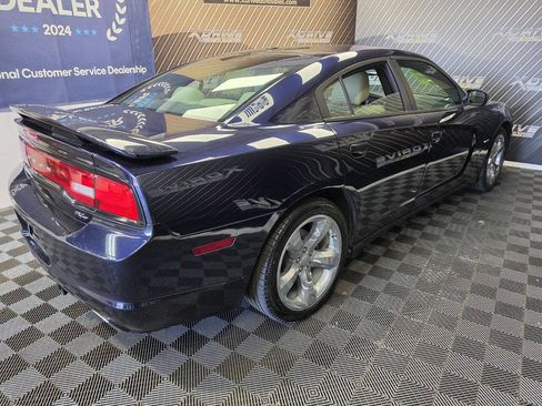 Used 2012 Dodge Charger R/T w/ Wheels & Tunes Group RWD image 14