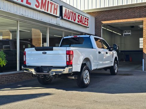Used 2022 Ford F250 XLT w/ XLT Value Package image 9