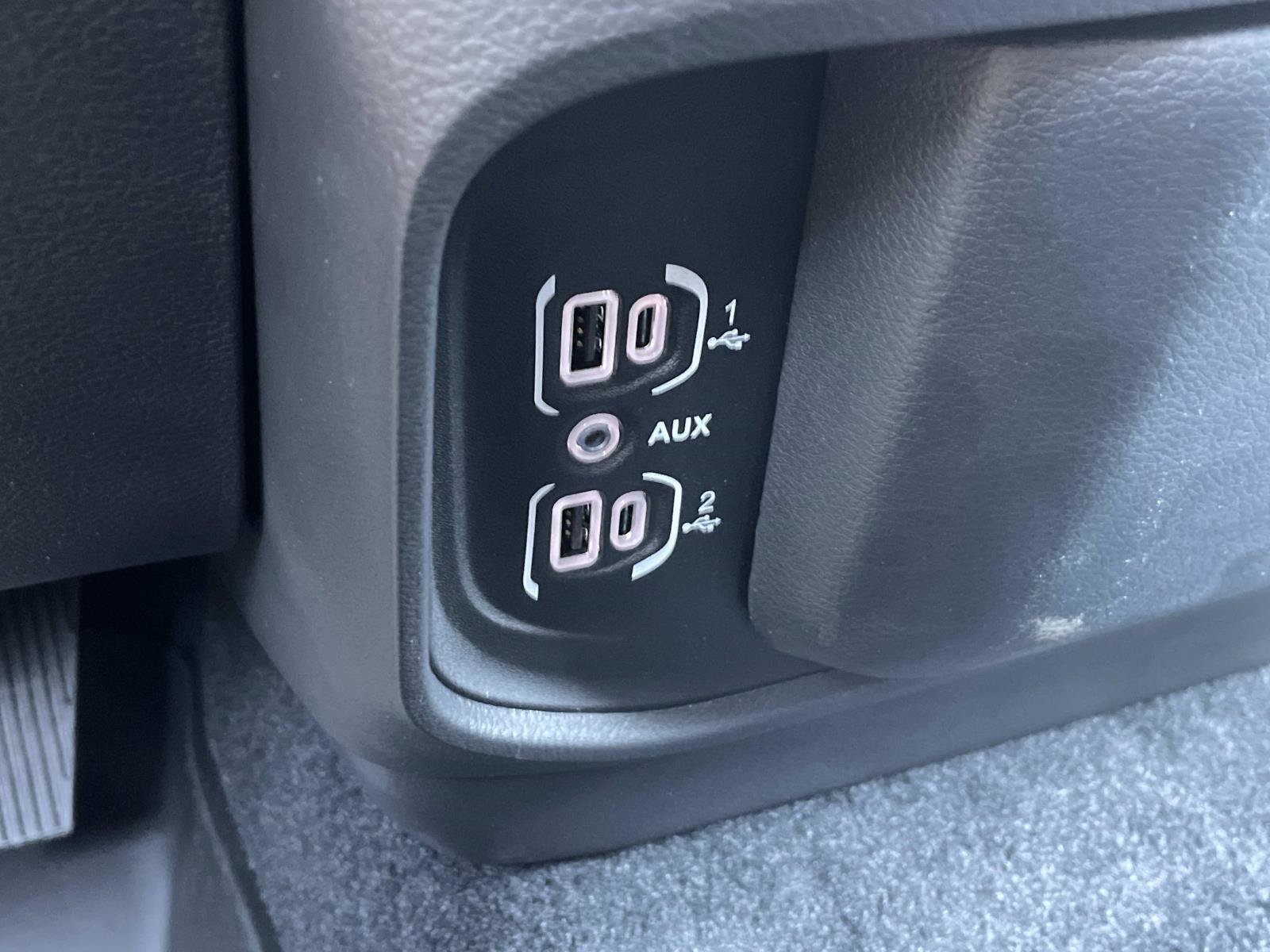 Used 2027 RAM 1500 Tradesman RWD image 31