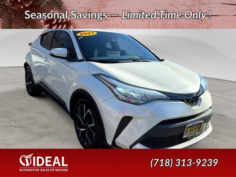 Used 2021 Toyota C-HR XLE image 1