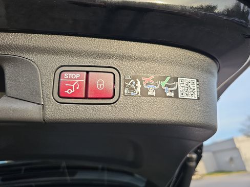 New 2026 Mercedes-Benz GLE 350 4MATIC image 14