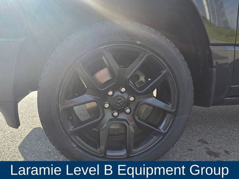 Used 2023 RAM 1500 Laramie AWD/4WD image 11