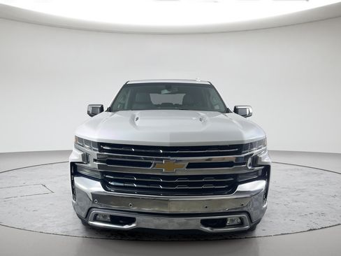 Used 2020 Chevrolet Silverado 1500 LTZ w/ LTZ Plus Package AWD/4WD image 12