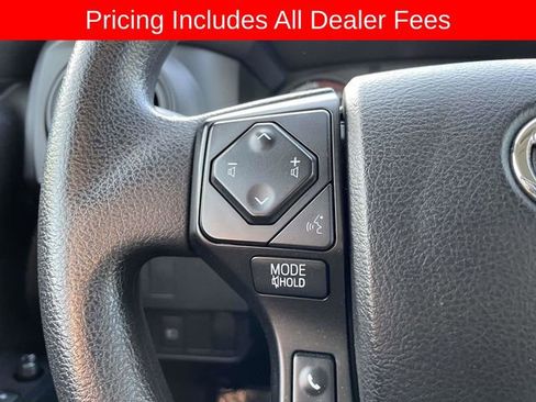 Used 2022 Toyota Tacoma SR AWD/4WD image 22