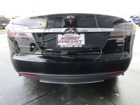 Used 2015 Tesla Model S 85D image 6