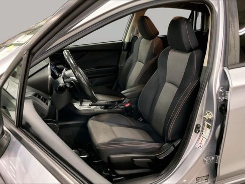 Used 2019 Subaru Crosstrek 2.0i Premium AWD/4WD image 8