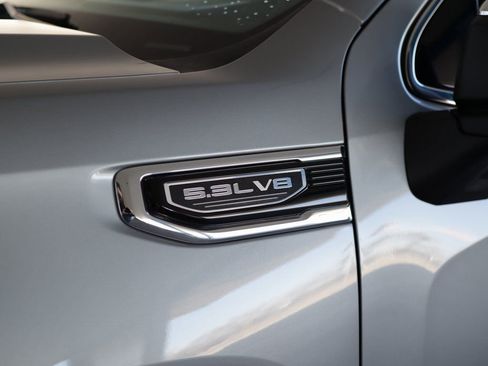 Used 2024 GMC Sierra 1500 SLT w/ SLT Premium Plus Package image 39