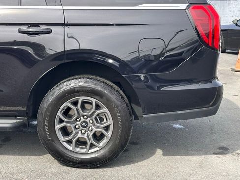 Used 2025 Ford Expedition Active RWD image 41