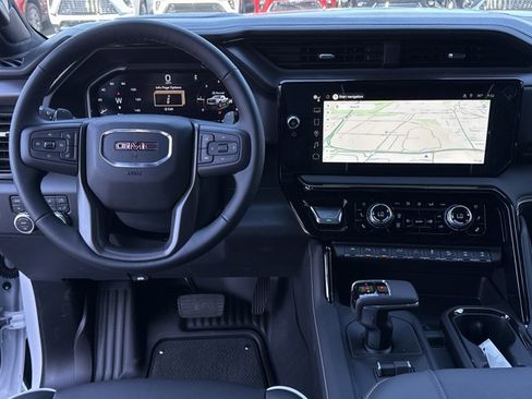 New 2026 GMC Sierra 1500 AT4X w/ LPO, Black Badging Package AWD/4WD image 16