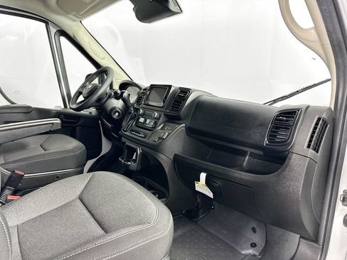 Used 2024 RAM ProMaster 3500 w/ Convenience Group FWD image 29
