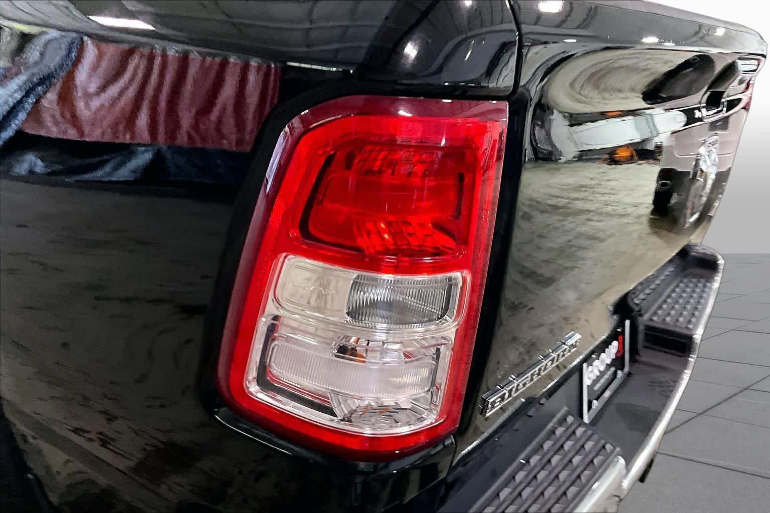 Used 2019 RAM 1500 Big Horn AWD/4WD image 26