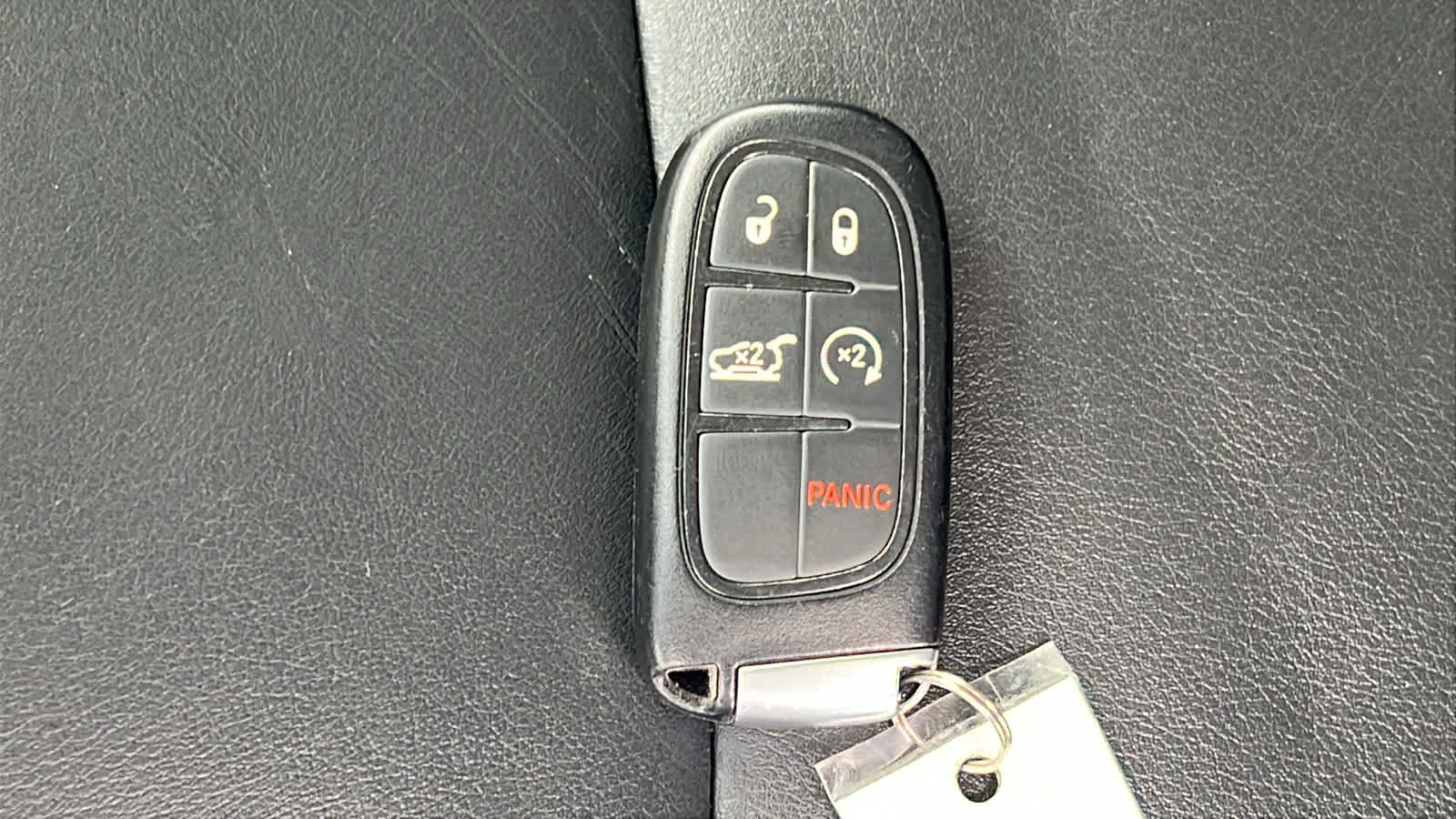 Used 2014 Jeep Cherokee Trailhawk w/ Comfort/Convenience Group AWD/4WD image 29