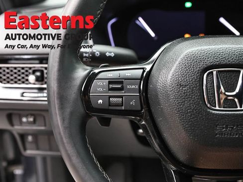 Used 2025 Honda Civic Sport image 15