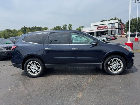Used 2015 Chevrolet Traverse LT w/ Style and Technology Package AWD/4WD image 6