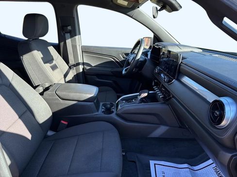 Used 2023 Chevrolet Colorado LT w/ LT Convenience Package image 14