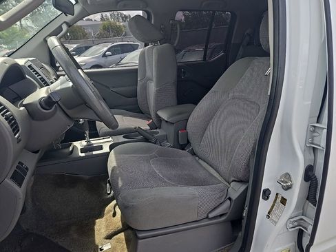 Used 2017 Nissan Frontier S RWD image 13