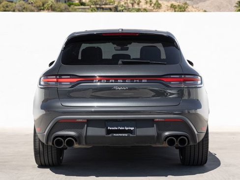 Used 2023 Porsche Macan AWD/4WD image 6