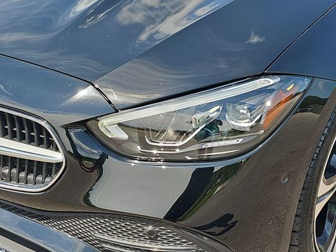 Used 2025 Mercedes-Benz C 300 Sedan image 31