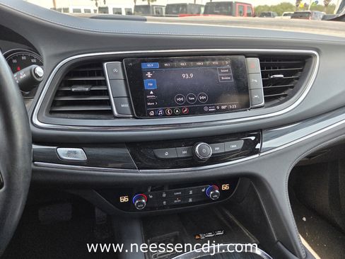 Used 2023 Buick Enclave Essence w/ Experience Buick Package image 8