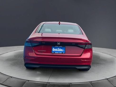 Used 2023 Honda Accord EX image 4