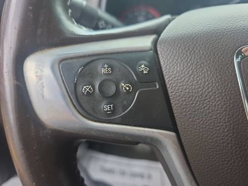 Used 2015 GMC Canyon SLT w/ LPO, Gearon Divider Package AWD/4WD image 19