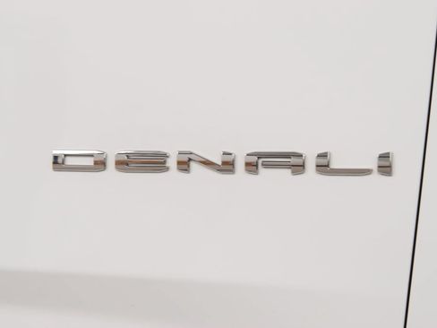 Used 2024 GMC Yukon XL Denali w/ Max Trailering Package AWD/4WD image 17