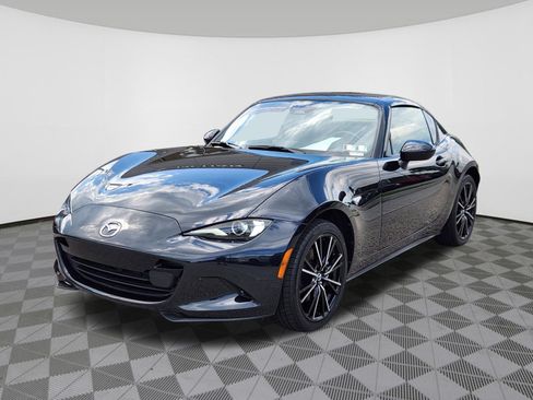 Certified 2025 MAZDA MX-5 Miata RF Grand Touring RWD image 2