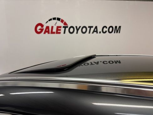 Used 2019 MAZDA CX-9 Signature image 4