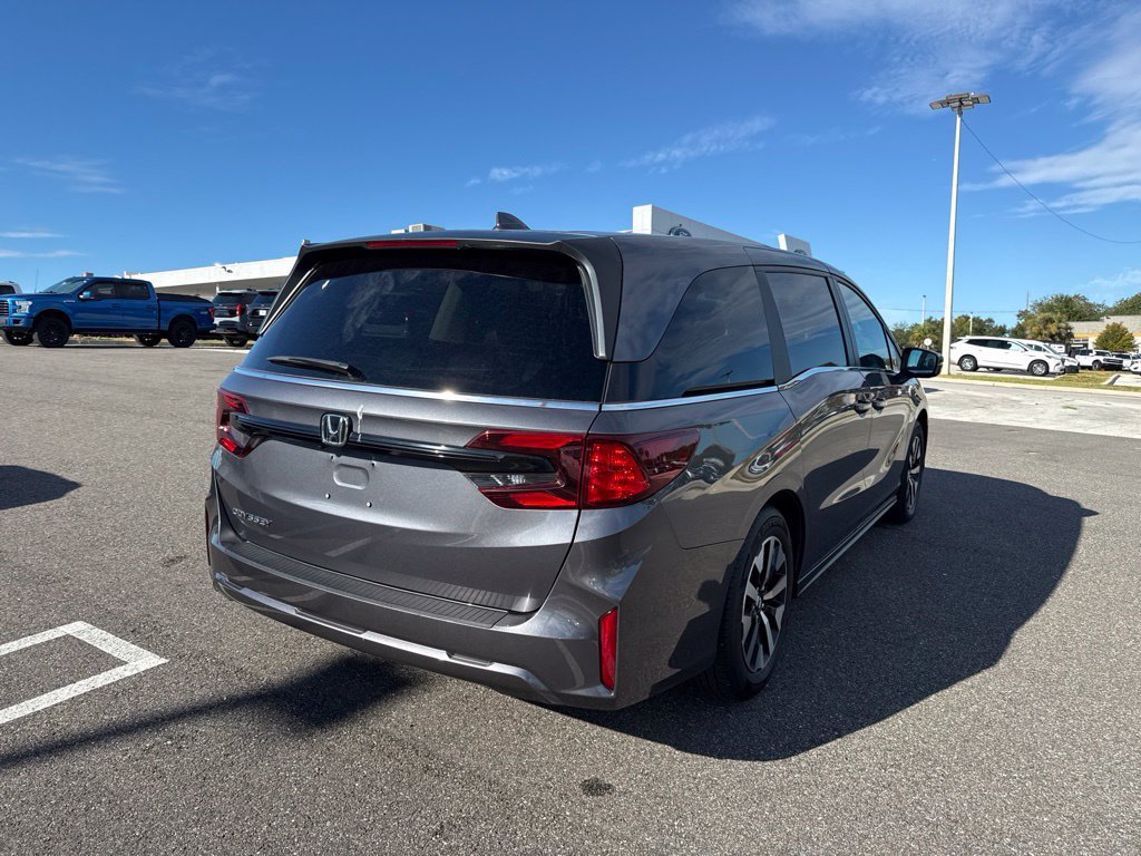 Used 2025 Honda Odyssey EX-L image 2