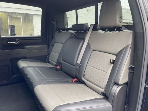 Used 2025 Chevrolet Silverado 2500 ZR2 w/ ZR2 Bison Edition image 29