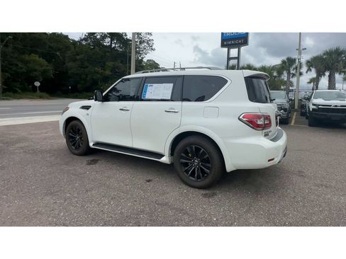 Used 2020 Nissan Armada Platinum image 6