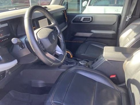 Used 2023 Ford Bronco Badlands AWD/4WD image 6