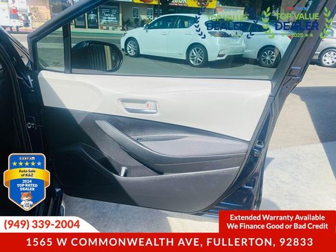 Used 2020 Toyota Corolla LE w/ Carpet Mat Package (TMS) image 24