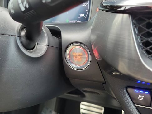 Certified 2025 Acura ADX A-Spec image 16