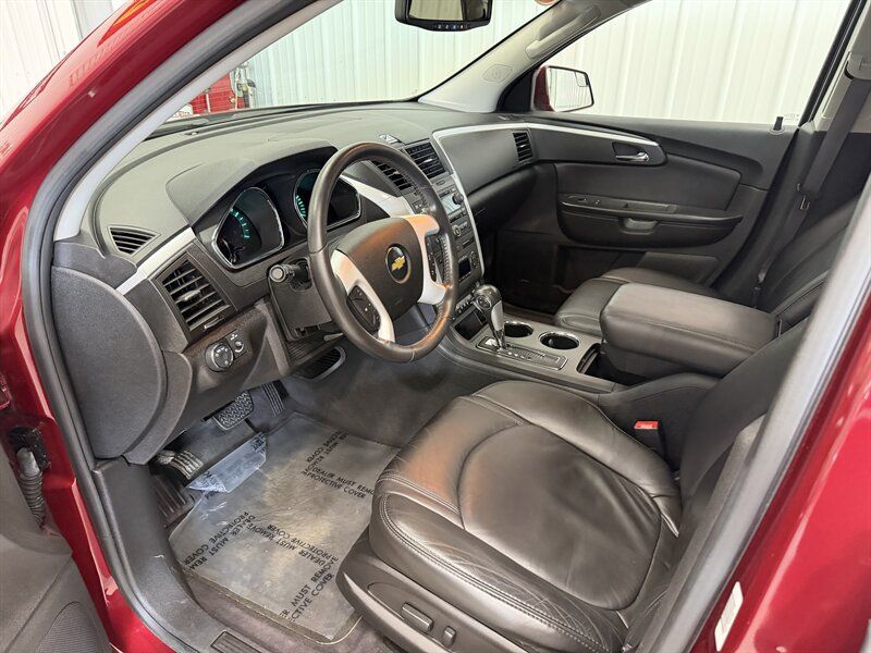 Used 2010 Chevrolet Traverse LT w/ Personal Connectivity Package AWD/4WD image 6