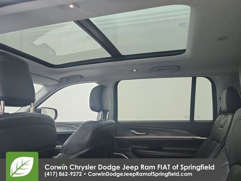 Certified 2022 Jeep Grand Cherokee L Limited image 31