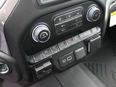 New 2026 Chevrolet Silverado 1500 Custom Trail Boss w/ LPO, Dark Essentials Package image 32