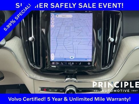 Certified 2023 Volvo XC60 B5 Plus w/ Protection Package Premier AWD/4WD image 19