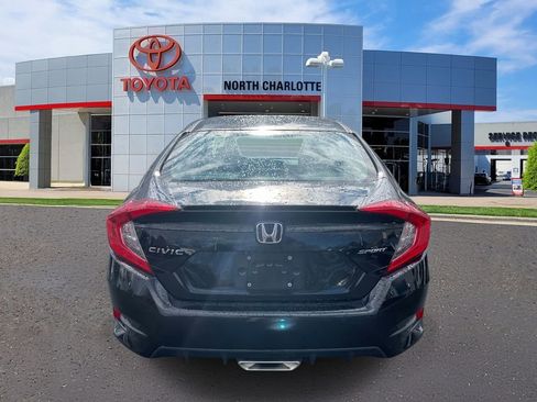 Used 2019 Honda Civic Sport image 9