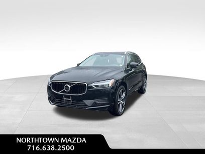 Used 2019 Volvo XC60 T6 Momentum w/ Multimedia Package