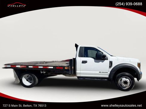 Used 2019 Ford F550 2WD Regular Cab Super Duty image 1