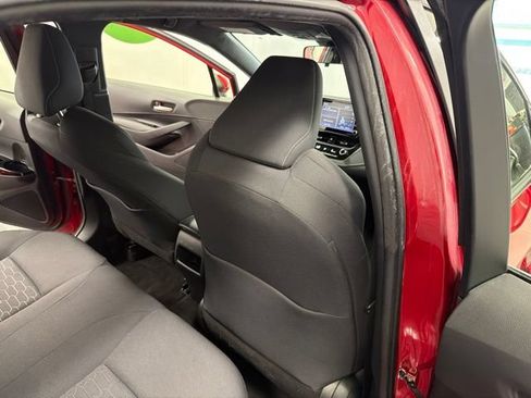 Used 2022 Toyota Corolla SE FWD image 19