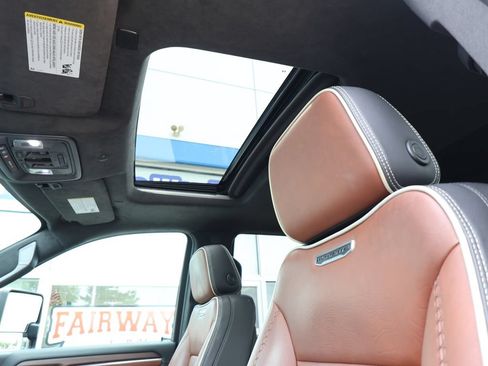 Used 2024 GMC Sierra 2500 Denali Ultimate AWD/4WD image 26