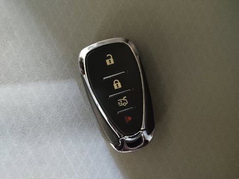 Used 2023 Chevrolet Malibu LS image 32