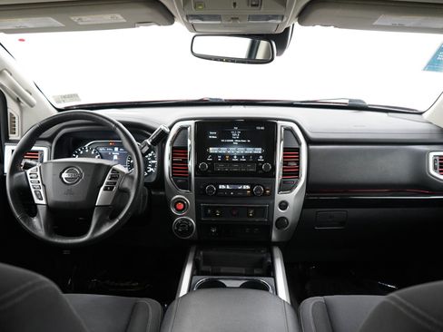 Used 2021 Nissan Titan SV w/ SV Convenience Package AWD/4WD image 13