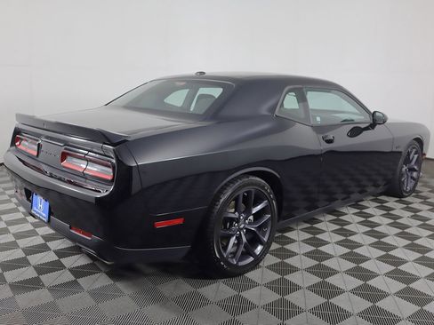 Used 2023 Dodge Challenger R/T w/ Blacktop Package image 7