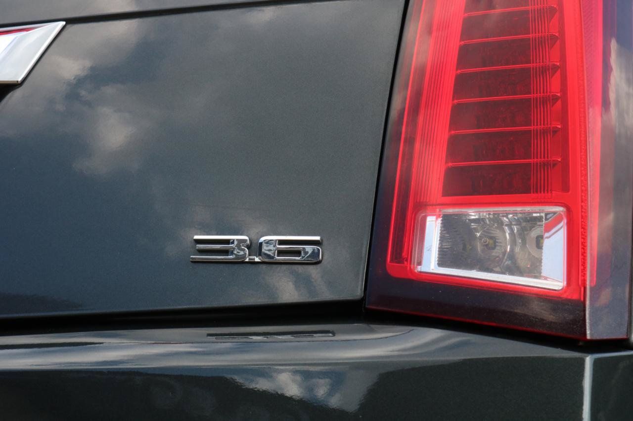 Used 2014 Cadillac CTS Performance AWD/4WD image 12