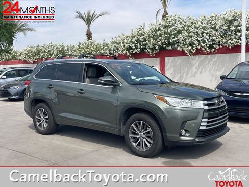 Used 2018 Toyota Highlander XLE image 1